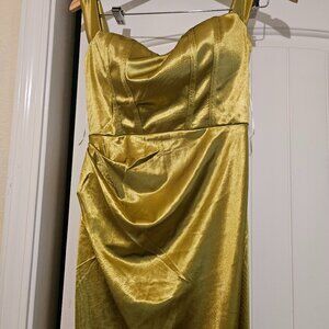 Satin formal drees